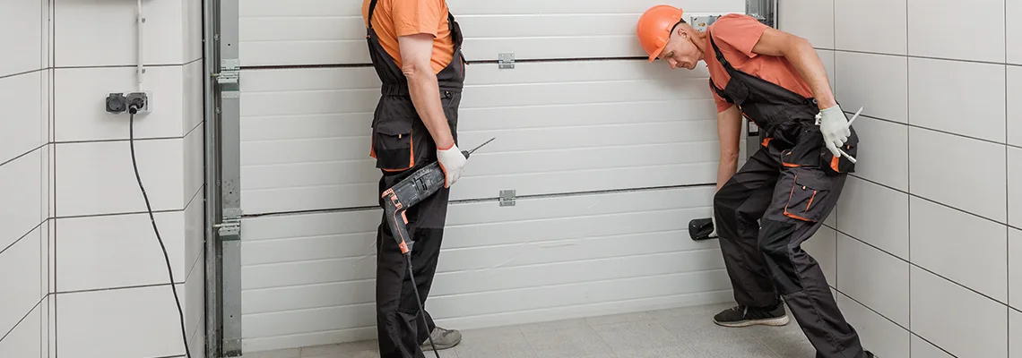 Fix Commercial Garage Door Issues in Hamilton, Ontario