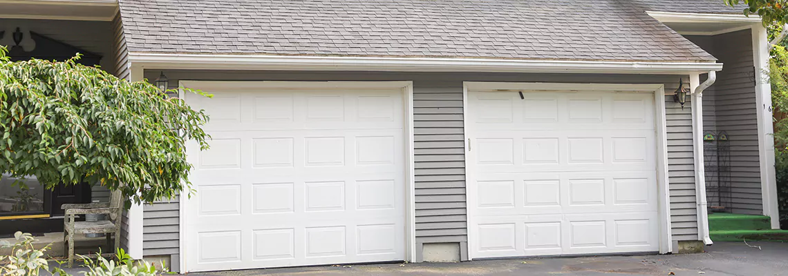 Licensed And Insured Garage Door Installation in Hamilton, Ontario