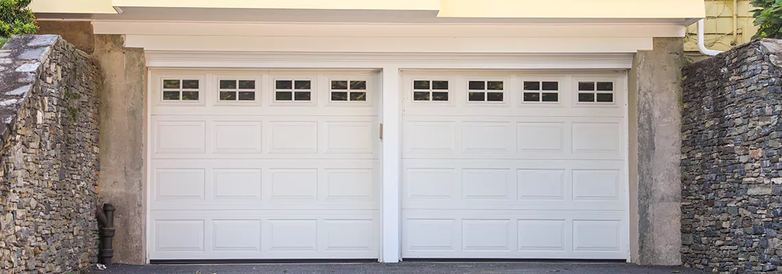 Windsor Wood Garage Doors Installation in Hamilton, ON